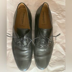 Johnston & Murphy Black Leather Lace-Up Oxfords
